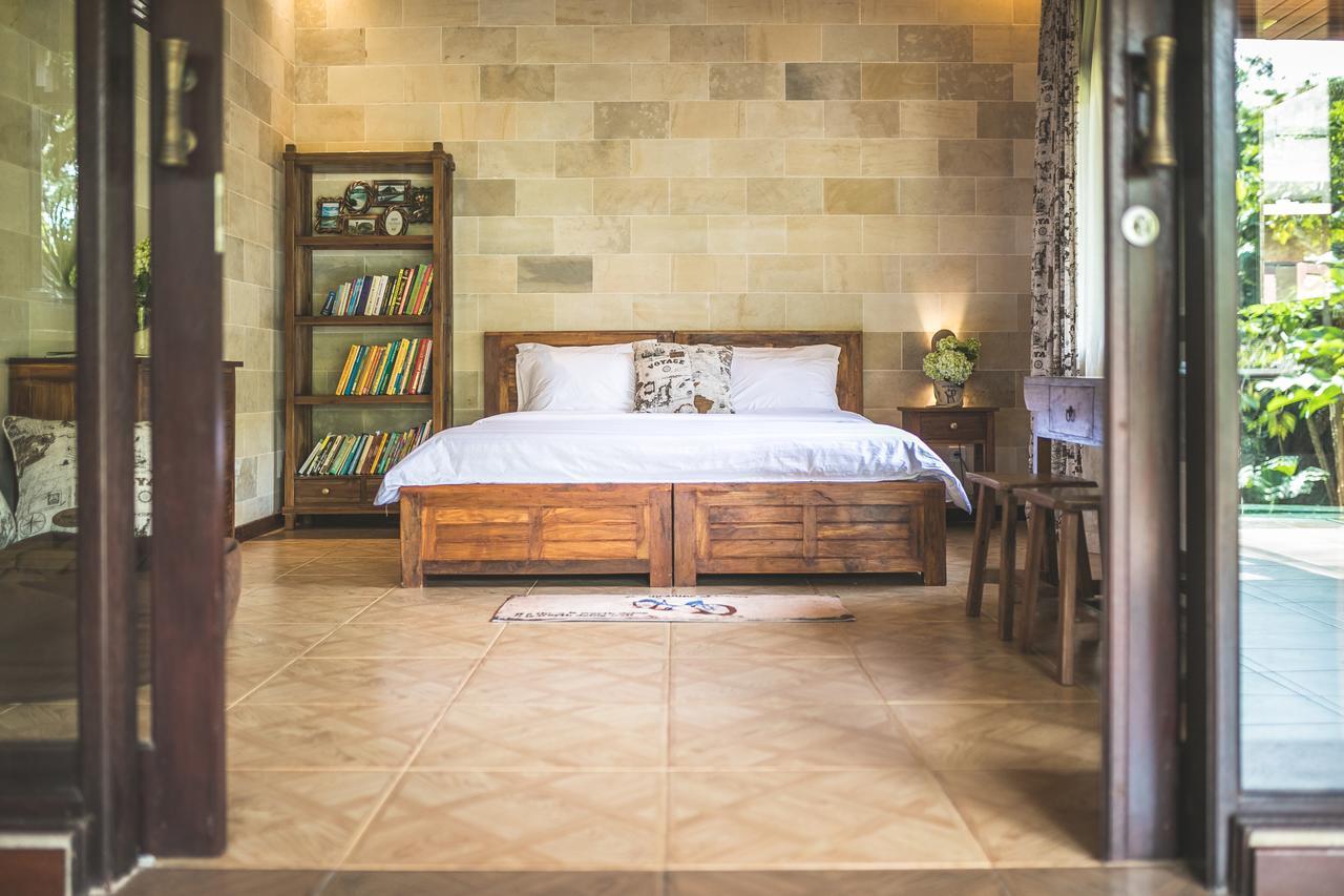 A Priori Villa Ubud ภายนอก รูปภาพ